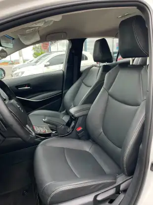 TOYOTA-COROLLA-2026