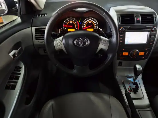 TOYOTA-COROLLA-2.0 XEI 16V FLEX 4P AUTOMÁTICO TOYOTA-COROLLA-2013