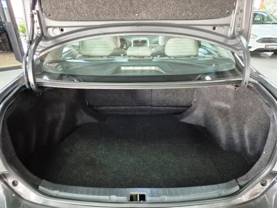 TOYOTA-COROLLA-2013