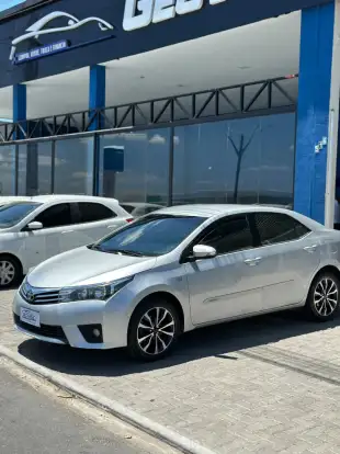 TOYOTA-COROLLA-2015