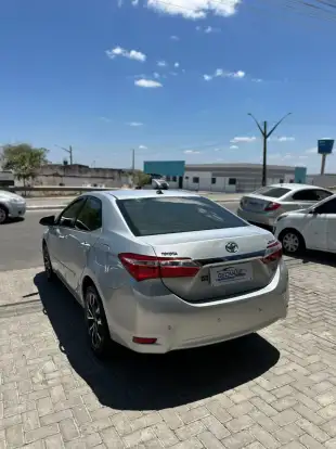 TOYOTA-COROLLA-2015
