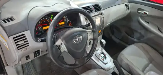 TOYOTA-COROLLA-2013