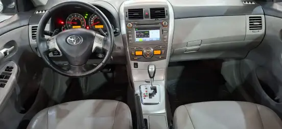 TOYOTA-COROLLA-2013
