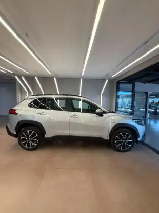 TOYOTA-COROLLA CROSS-2024