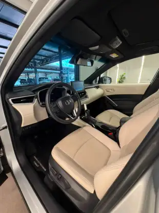TOYOTA-COROLLA CROSS-2024