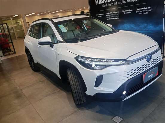 TOYOTA-COROLLA CROSS-2024