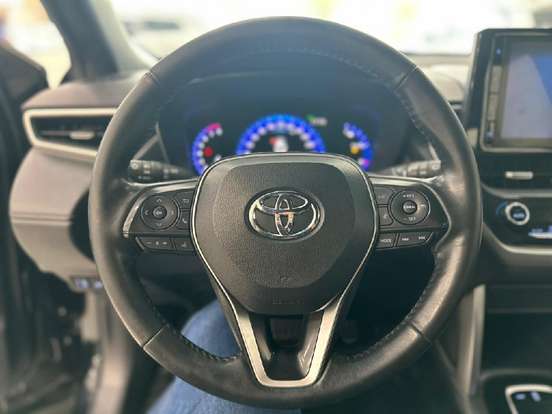 TOYOTA-COROLLA CROSS-2023