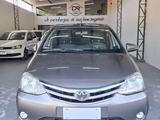 TOYOTA-ETIOS-1.5 XLS 16V FLEX 4P AUTOMÁTICO TOYOTA-ETIOS-2016