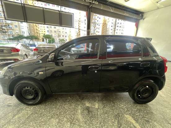 TOYOTA-ETIOS-2014