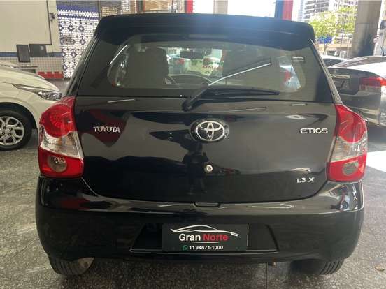 TOYOTA-ETIOS-2014