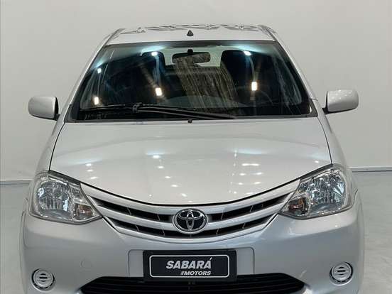 TOYOTA-ETIOS-1.3 XS 16V FLEX 4P MANUAL TOYOTA-ETIOS-2013