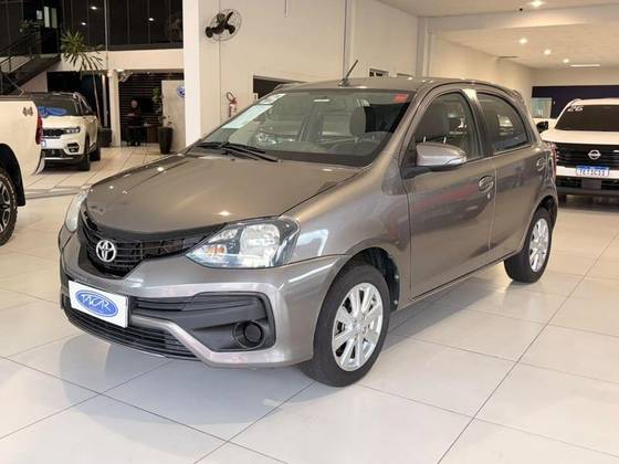 TOYOTA ETIOS 1.5 X PLUS 16V FLEX 4P AUTOMÁTICO