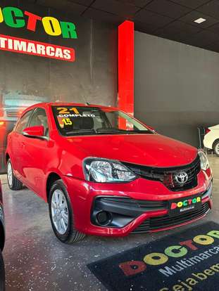 TOYOTA-ETIOS-2021
