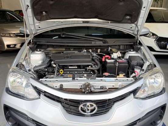 TOYOTA-ETIOS-1.5 X SEDAN 16V FLEX 4P MANUAL TOYOTA-ETIOS-2017