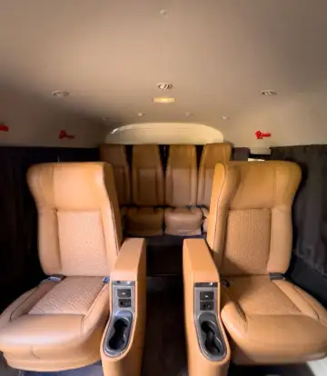 TOYOTA-HIACE-2026