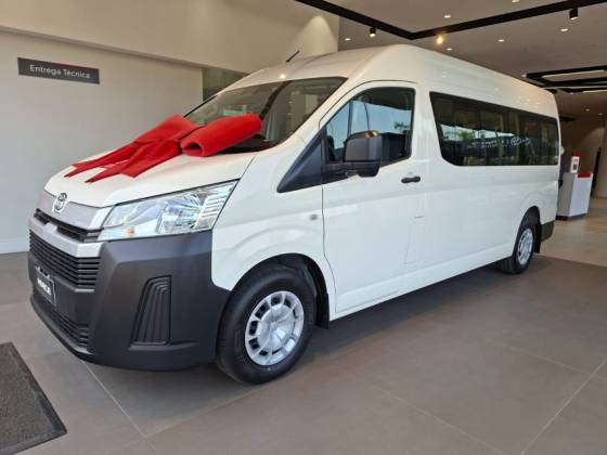 TOYOTA HIACE 2.8 D-4D TURBO DIESEL MINIBUS 15+1 DX AUTOMÁTICO