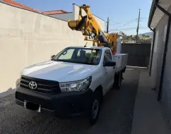 TOYOTA HILUX 2.8 D-4D TURBO DIESEL CS 4X4 MANUAL TOYOTA HILUX 2.8 D-4D TURBO DIESEL CS 4X4 MANUAL