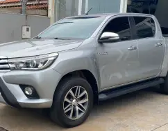 TOYOTA HILUX 2.8 SRX 4X4 CD 16V DIESEL 4P AUTOMÁTICO TOYOTA HILUX 2.8 SRX 4X4 CD 16V DIESEL 4P AUTOMÁTICO