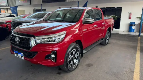 TOYOTA HILUX 2.8 SRX 4X4 CD 16V DIESEL 4P AUTOMÁTICO