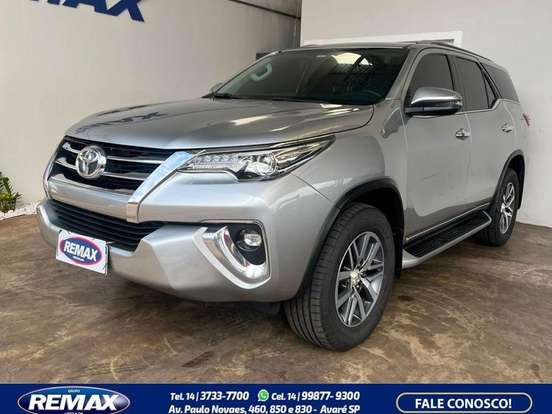 TOYOTA-HILUX-2.7 SR 4X2 CD 16V FLEX 4P AUTOMÁTICO TOYOTA-HILUX-2019