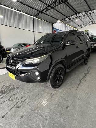 TOYOTA HILUX 2.8 4X4 CS 16V TURBO DIESEL 2P MANUAL