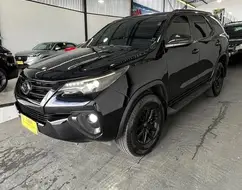 TOYOTA HILUX 2.8 4X4 CS 16V TURBO DIESEL 2P MANUAL TOYOTA HILUX 2.8 4X4 CS 16V TURBO DIESEL 2P MANUAL