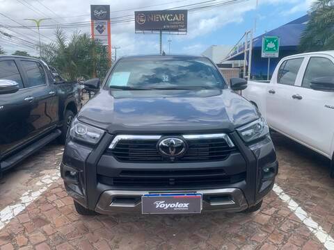 TOYOTA HILUX 2.8 D-4D TURBO DIESEL CD CONQUEST 4X4 AUTOMÁTICO