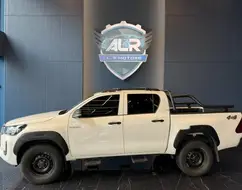 TOYOTA HILUX 2.8 D-4D TURBO DIESEL CD POWER PACK 4X4 AUTOMÁTICO TOYOTA HILUX 2.8 D-4D TURBO DIESEL CD POWER PACK 4X4 AUTOMÁTICO