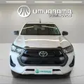 TOYOTA HILUX 2.8 D-4D TURBO DIESEL CD SR 4X4 AUTOMÁTICO TOYOTA HILUX 2.8 D-4D TURBO DIESEL CD SR 4X4 AUTOMÁTICO