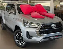 TOYOTA HILUX 2.8 D-4D TURBO DIESEL CD SRV 4X4 AUTOMÁTICO TOYOTA HILUX 2.8 D-4D TURBO DIESEL CD SRV 4X4 AUTOMÁTICO
