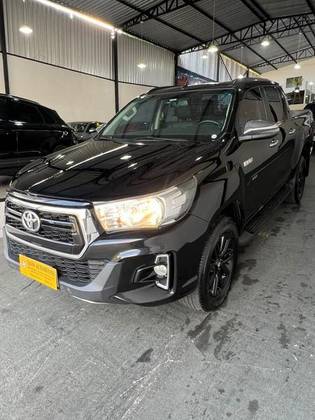 TOYOTA HILUX 2.8 SRV 4X4 CD 16V DIESEL 4P AUTOMÁTICO