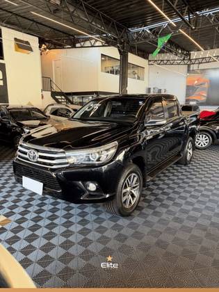 TOYOTA HILUX 2.8 SRX 4X4 CD 16V DIESEL 4P AUTOMÁTICO