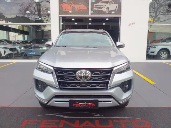 TOYOTA-HILUX SW4-2021