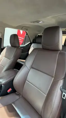 TOYOTA-HILUX SW4-2017