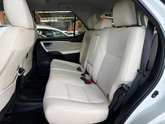 TOYOTA-HILUX SW4-2018
