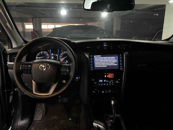 TOYOTA-HILUX SW4-2020