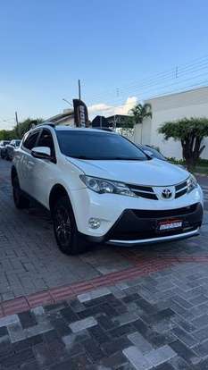 TOYOTA-RAV4-2014