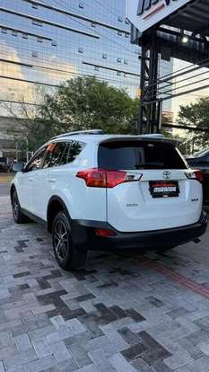 TOYOTA-RAV4-2014