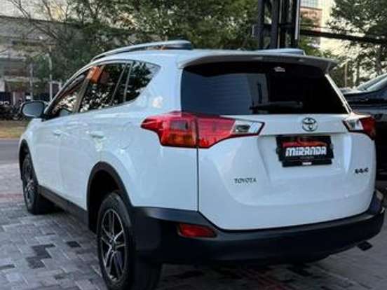 TOYOTA-RAV4-2.0 4X2 16V GASOLINA 4P AUTOMÁTICO TOYOTA-RAV4-2014