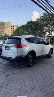 TOYOTA-RAV4-2014