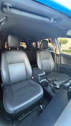 TOYOTA-RAV4-2014