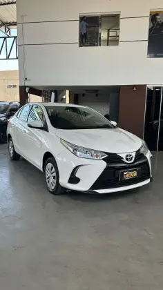 TOYOTA YARIS 1.5 16V FLEX SEDAN XL LIVE MULTIDRIVE