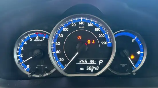 TOYOTA-YARIS-2022