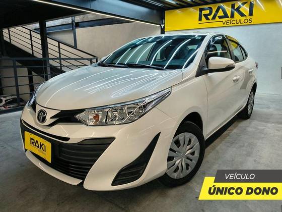 TOYOTA YARIS 1.5 16V FLEX SEDAN XL LIVE MULTIDRIVE