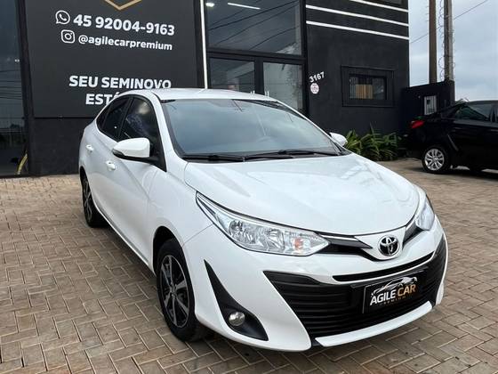 TOYOTA YARIS 1.5 16V FLEX SEDAN XL MANUAL