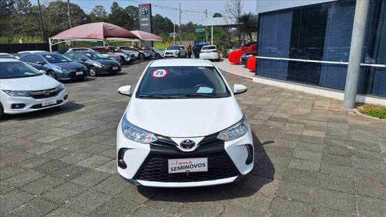 TOYOTA YARIS 1.5 16V FLEX SEDAN XL MULTIDRIVE