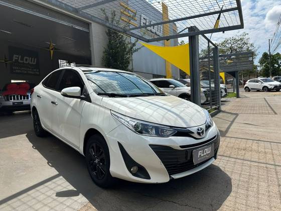 TOYOTA YARIS 1.5 16V FLEX SEDAN XLS MULTIDRIVE