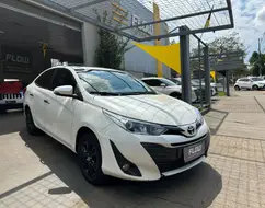 TOYOTA YARIS 1.5 16V FLEX SEDAN XLS MULTIDRIVE TOYOTA YARIS 1.5 16V FLEX SEDAN XLS MULTIDRIVE