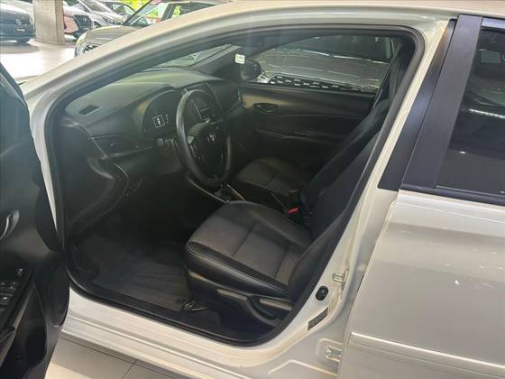 TOYOTA YARIS 1.5 16V FLEX XL MULTIDRIVE