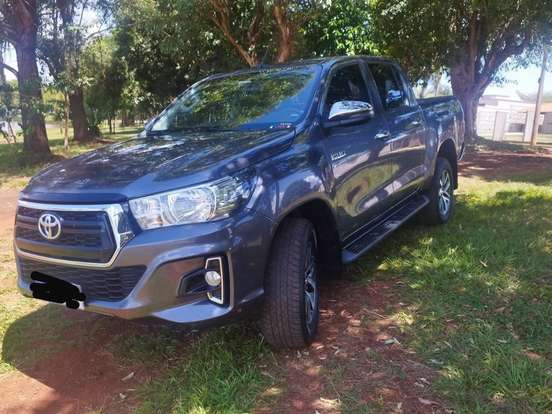 TOYOTA-HILUX-2.7 SRV 4X4 CD 16V FLEX 4P AUTOMÁTICO TOYOTA-HILUX-2019
